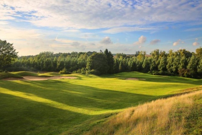 arras-golf-club-france-12th-fairway