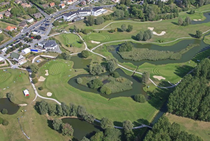 frankrijk-noordfrankrijk-golfbaan-arras-luchtfoto-2-002-